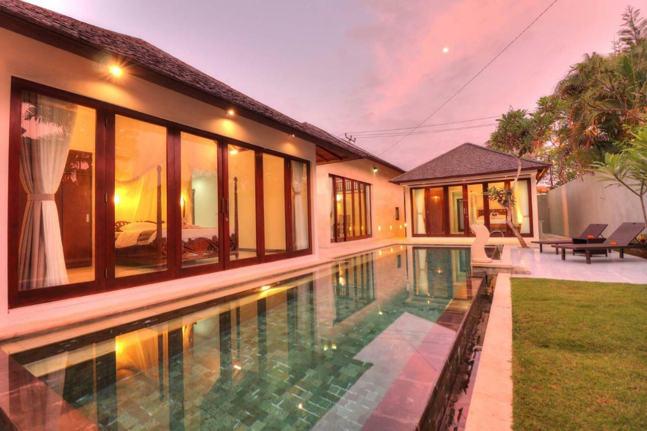 Villa Kaya Sanur Exterior photo